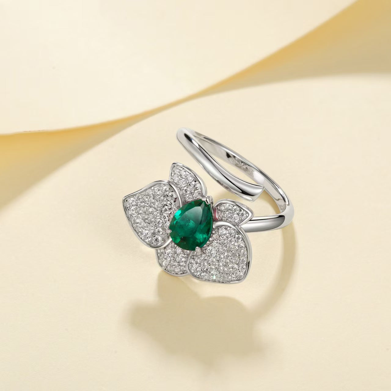 Women's 925 Silver Cultured Emerald Fine Wedding Jewelry