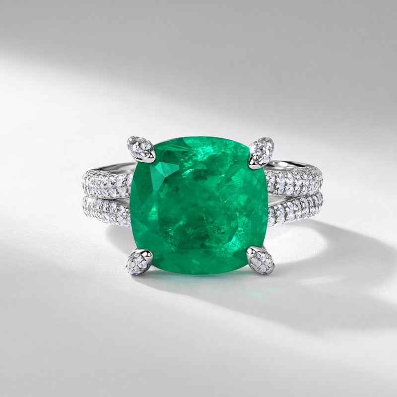 supply of light luxury atmosphere emerald green ring S925 silver inlaid synthetic emerald index finger ring European and American