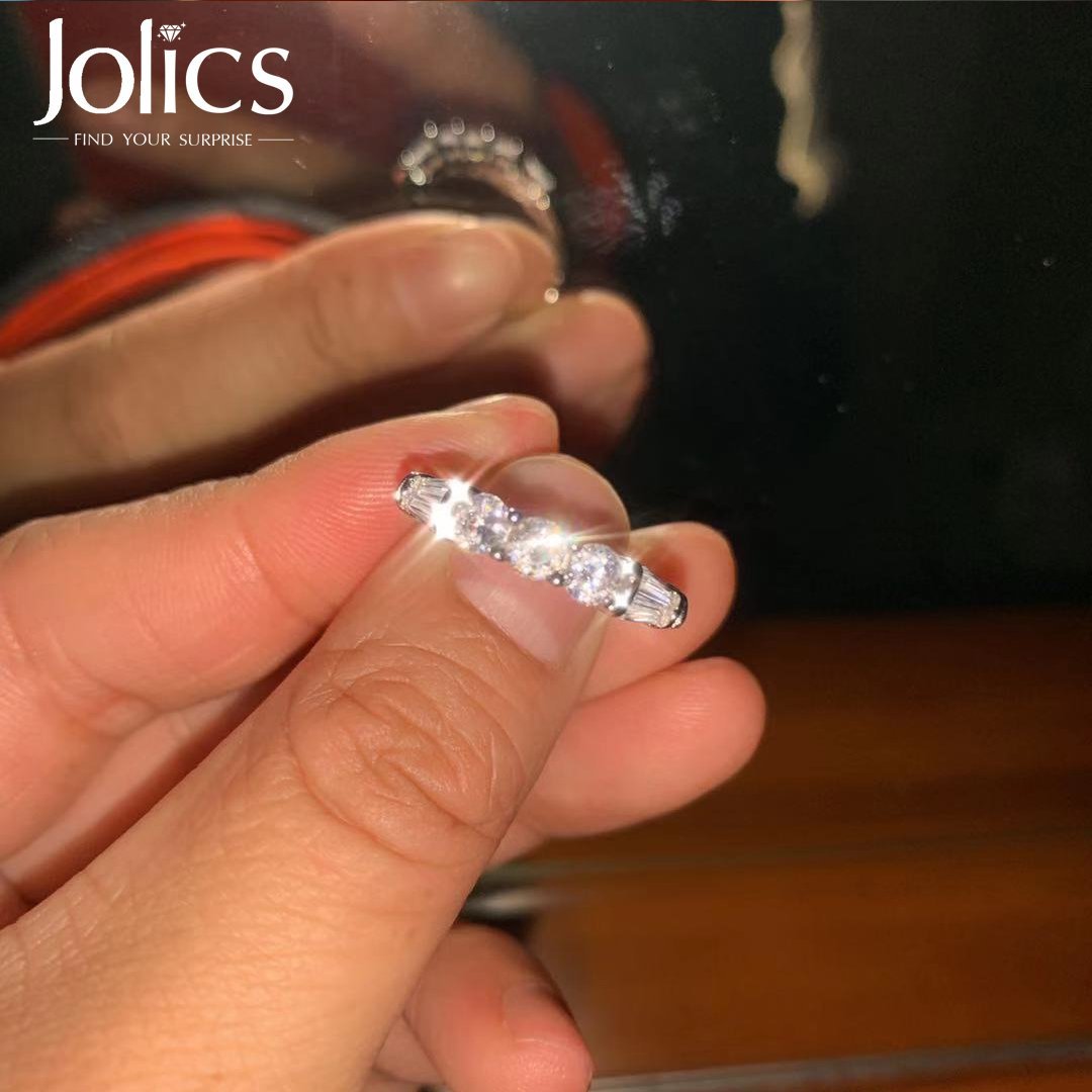 1.75 CT Round Cut Lab Created Gemstone Band Ring - jolics