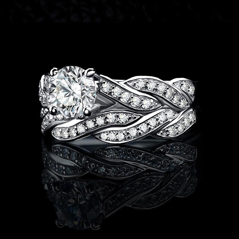 Intertwined Round Cut Ring Set - jewel-inside