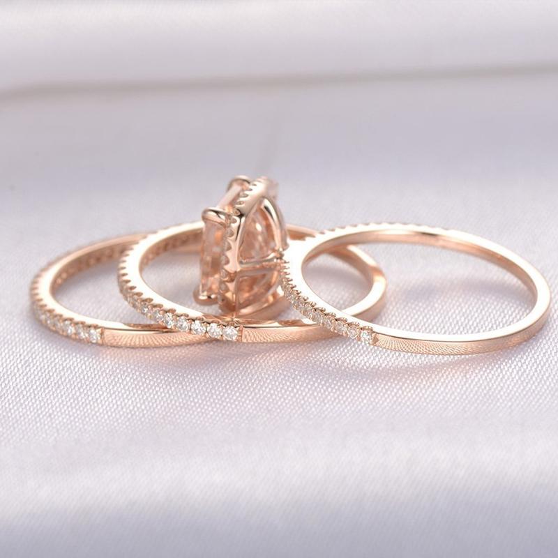 Halo Cushion Cut 3pc Rose Gold Set - jewel-inside