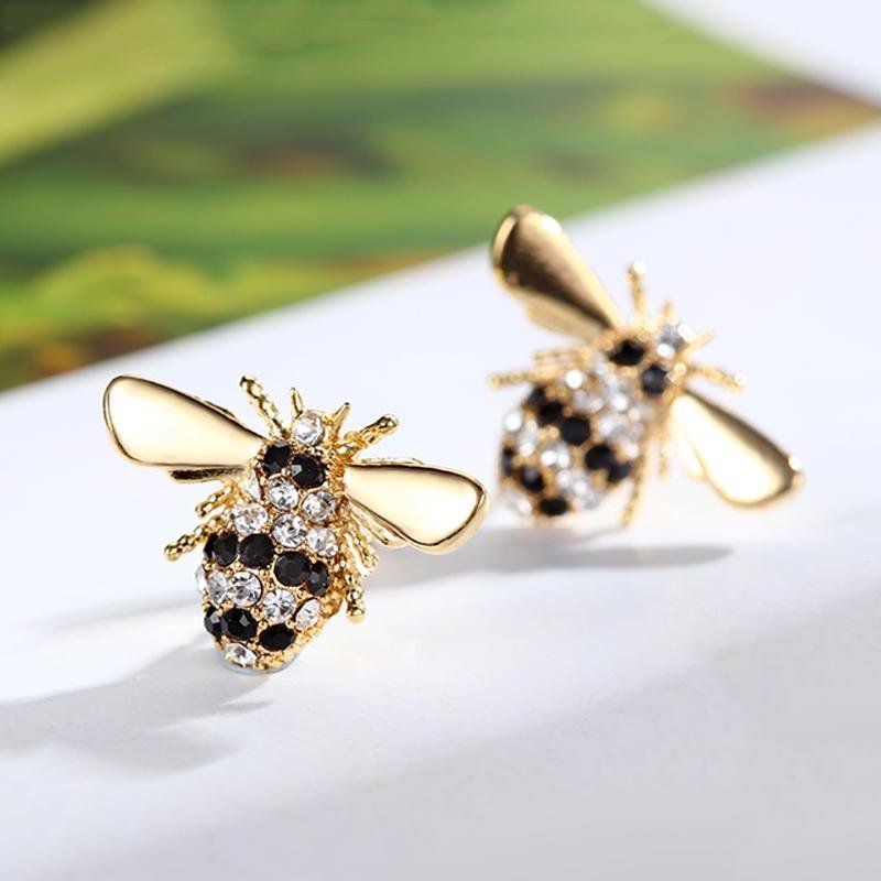 Bee Round Cut Earrings - jolics