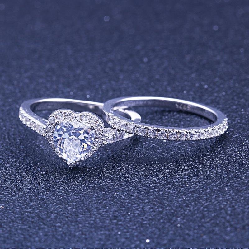 Heart Cut Halo Classic Wedding Set - jolics