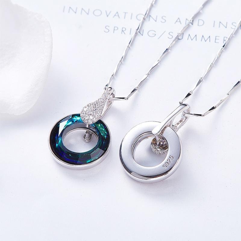 Hollow Circle Pendant Necklace - jolics