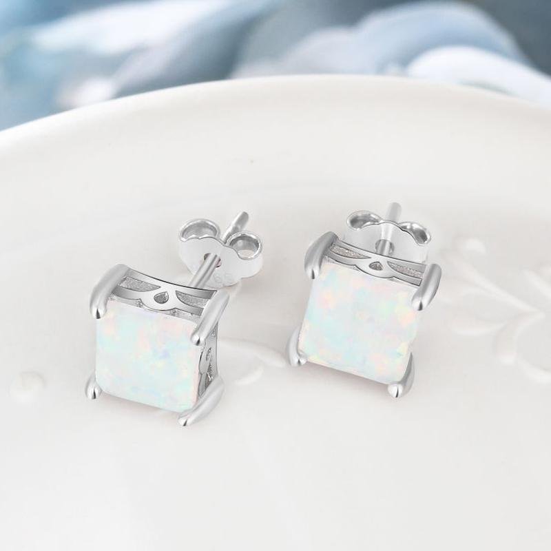 Opal Simple 4 Prong Earrings - jolics